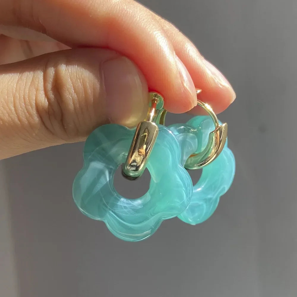 Colorful Flower Resin Acrylic Charms Earring Gold Color Circle Ear Buckle Hoop Earrings Fashion Jewelry for Women