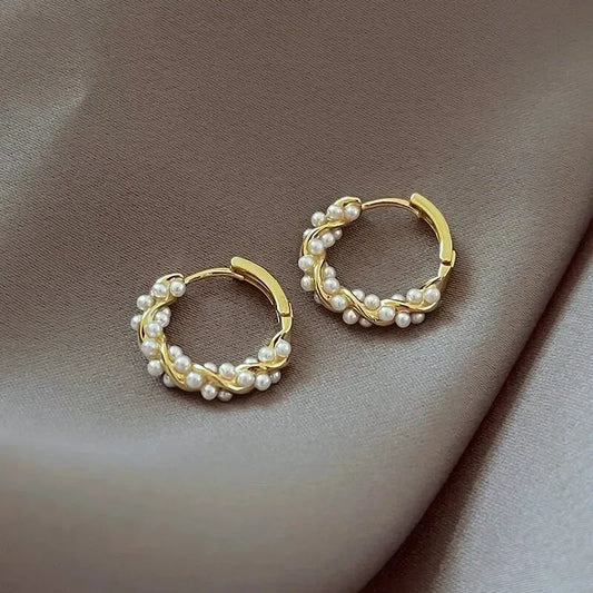 C Shaped Wrapped Pearl Earrings Simple and Versatile Elegant and Elegant Style Earrings