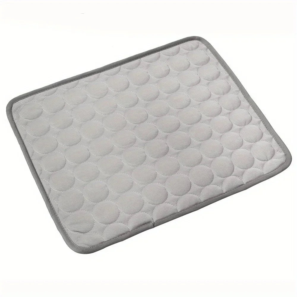 NEW Pet Cooling Mat Summer Cat and Dog Sofa Mat Soft Ice Silk Cold Feeling Nest Mat Summer Dog Cooling Mat Pet Products Dog Beds