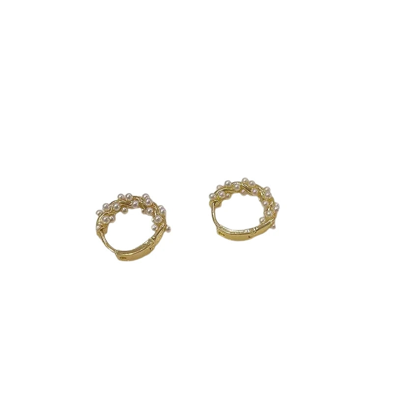 C Shaped Wrapped Pearl Earrings Simple and Versatile Elegant and Elegant Style Earrings