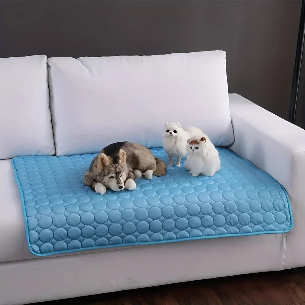 NEW Pet Cooling Mat Summer Cat and Dog Sofa Mat Soft Ice Silk Cold Feeling Nest Mat Summer Dog Cooling Mat Pet Products Dog Beds