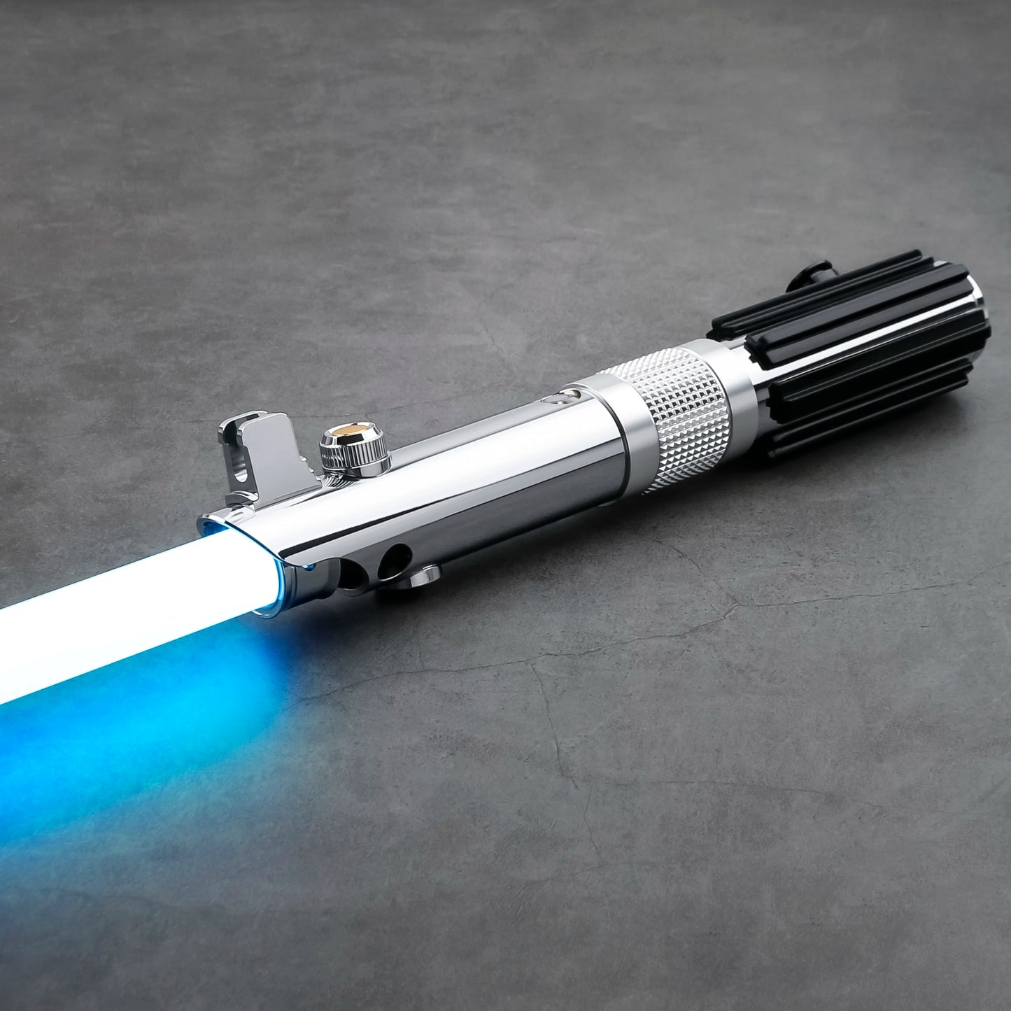 TXQSABER Anakin SE Luminous Toy Lightsaber Smooth Swing Combat Skywalke Gift JEDI Sword Metal Saber Force Glow Proffie SNV4